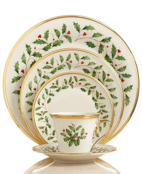 christmas dinnerware lenox|lenox christmas dinnerware patterns.